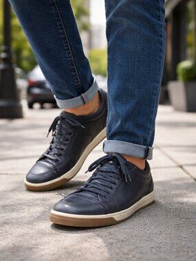 Cole Haan Men’s Navy Blue Leather Sneakers Size 9 Casual Lace Up Shoes